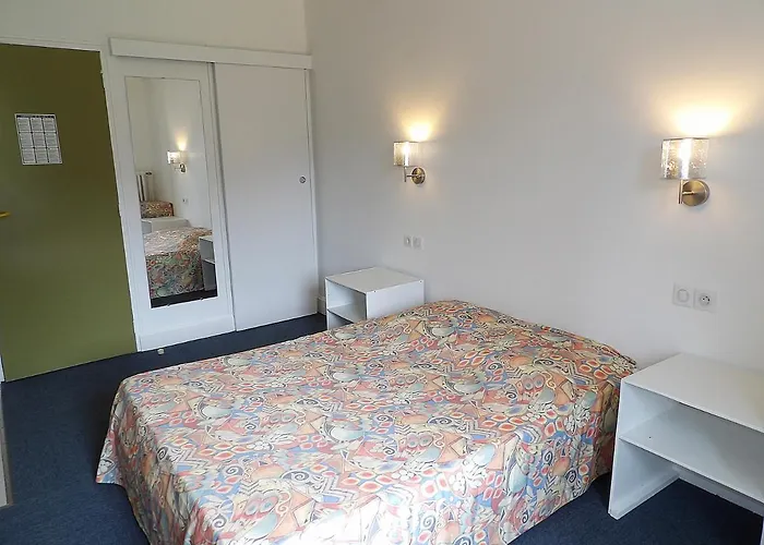 De La Cascade * 勒索里