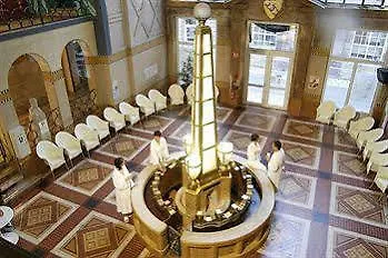 De La Cascade * 勒索里